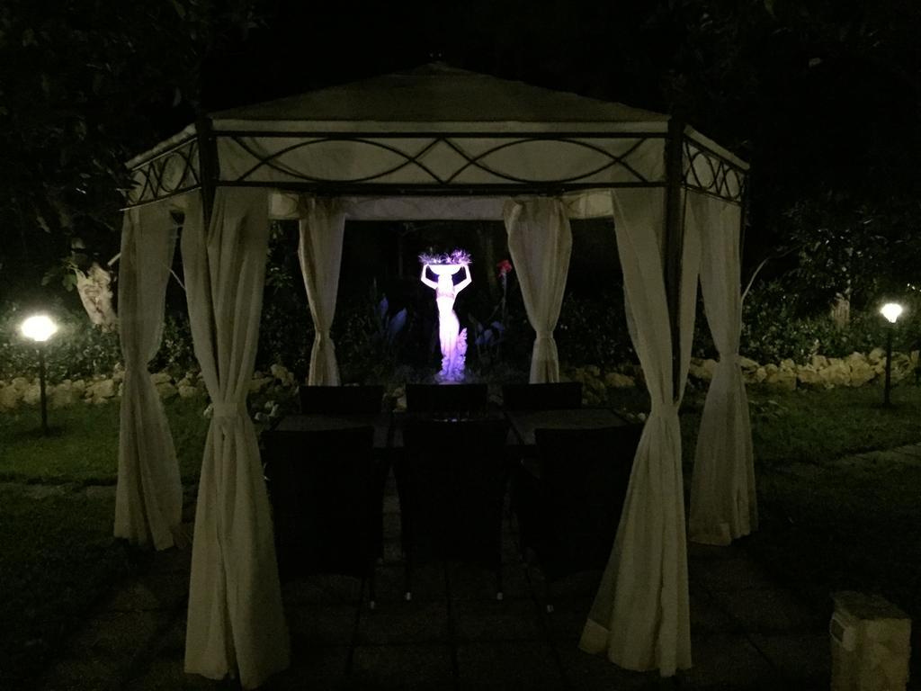 הוילה טרופאה Goddess Yard מראה חיצוני תמונה